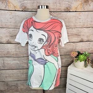 NWT Disney Parks Little Mermaid Ariel Graphic T-Shirt White Unisex‎ Size Small